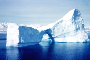 Antarctic Ocean water sampling program. Photo by Stan Jacobs.